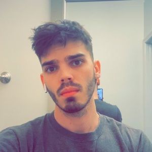 Meet your Posher, Adrian